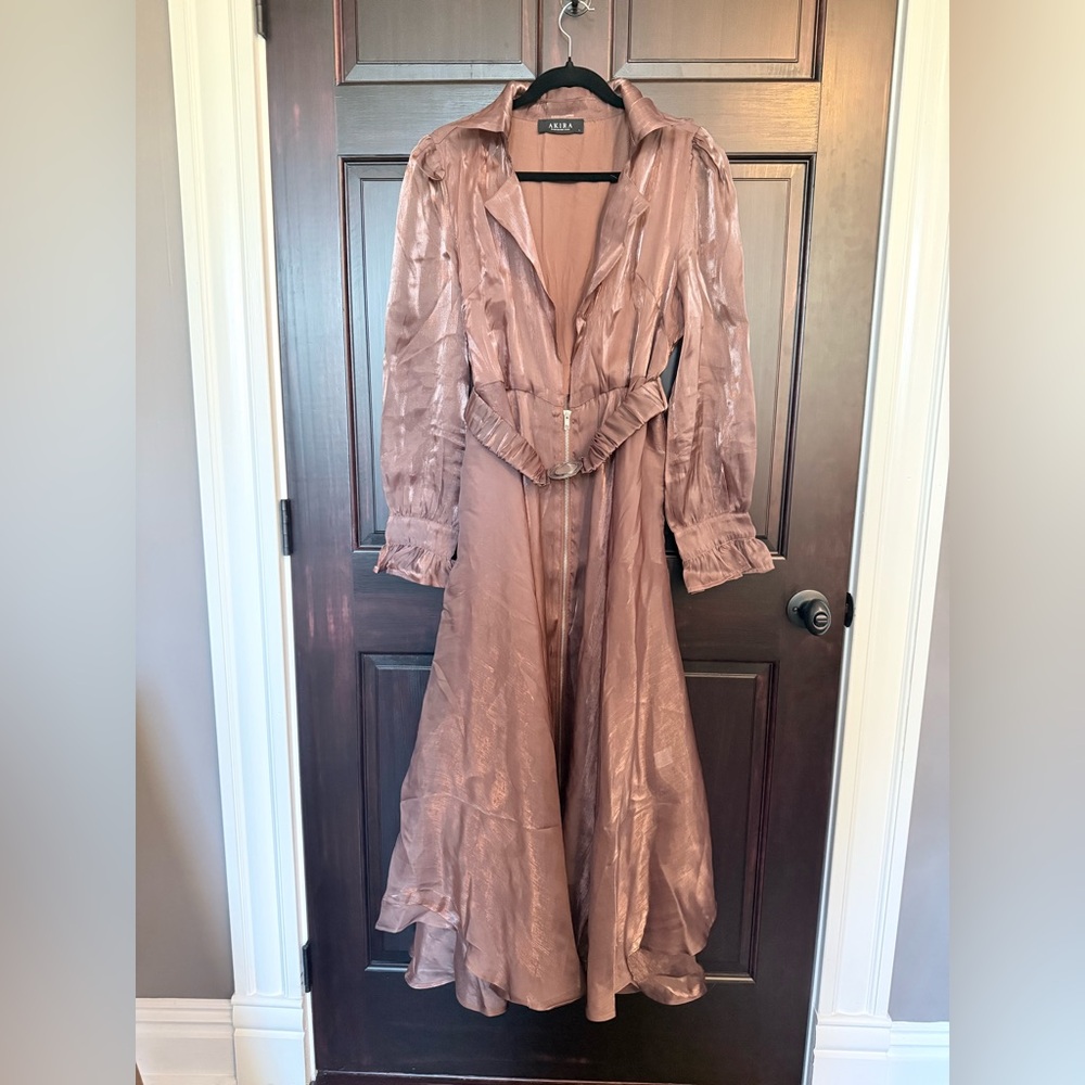 AKIRA Shimmering Maxi Coat or overlay dress in copper/Brown - Picture 5 of 10